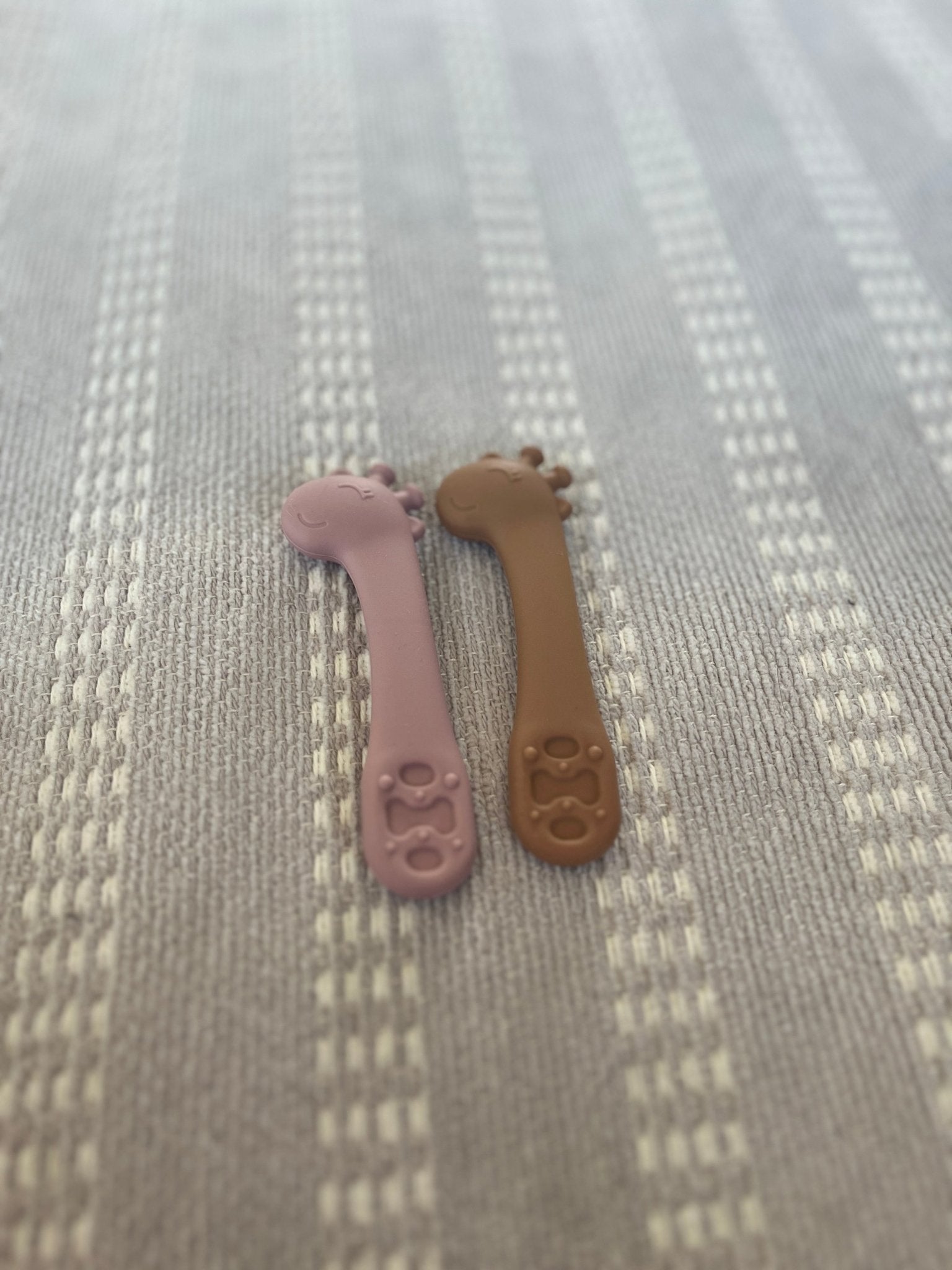 Giraffe teether and Spoon - Giggles & Baskets